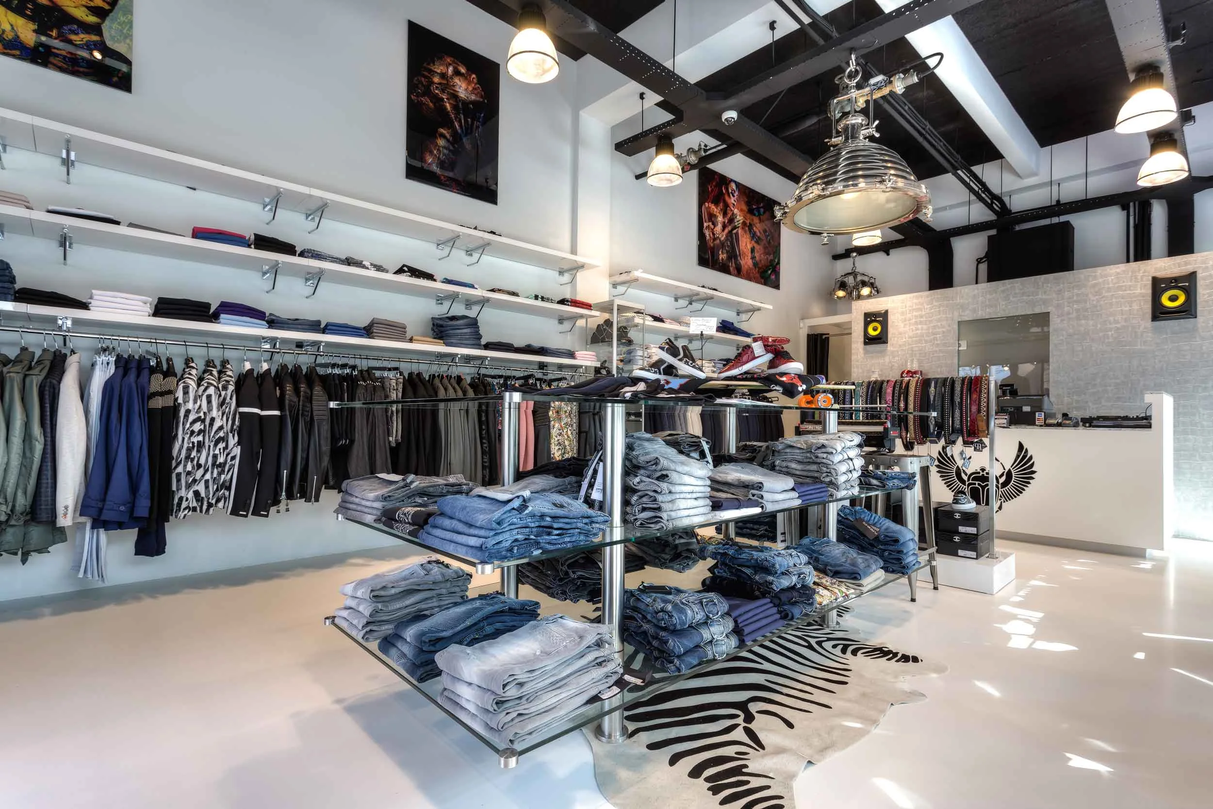 Maestro_Men's_Dresscode_Local_Minded_003.jpg