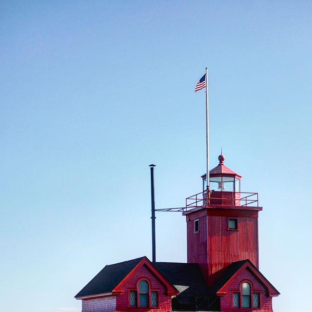 Holland Harbor Light House. #bigred #lighthouse #puremichigan