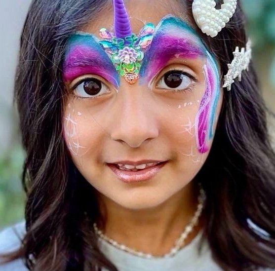 The Bizy Bee — The Bizy Bee Face Painting, Glitter Tattoos and Balloon  Sculpting Ruby Sojka provides face painting for parties/events in Redondo  Beach, & the South Bay/West Side. — Face Painting