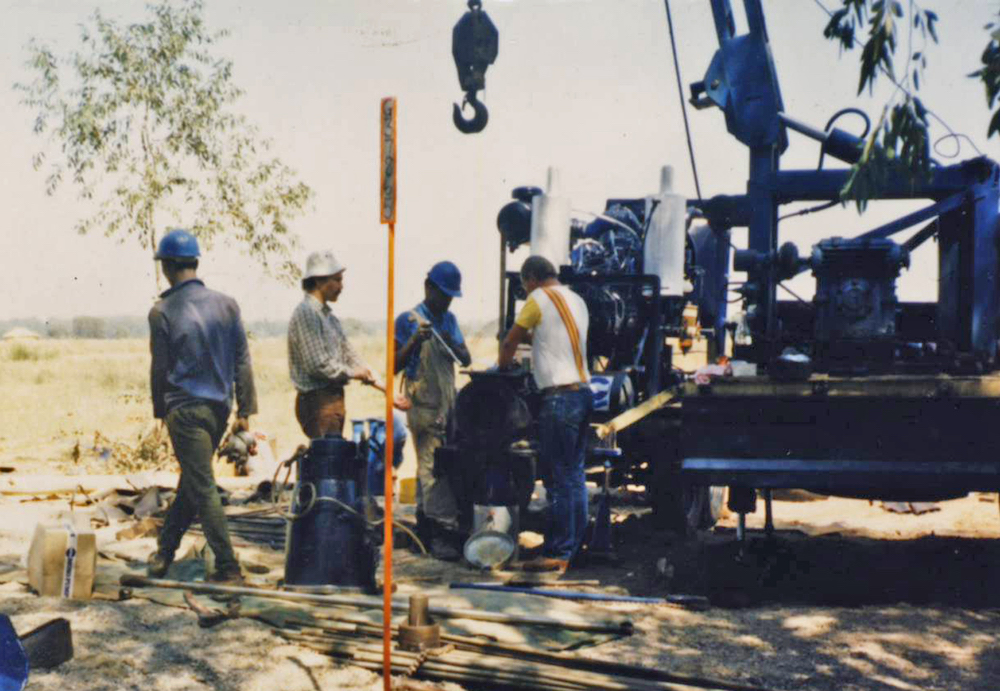Yield testing one of the large-diameter/high-yield boreholes in the Vaal Triangle.