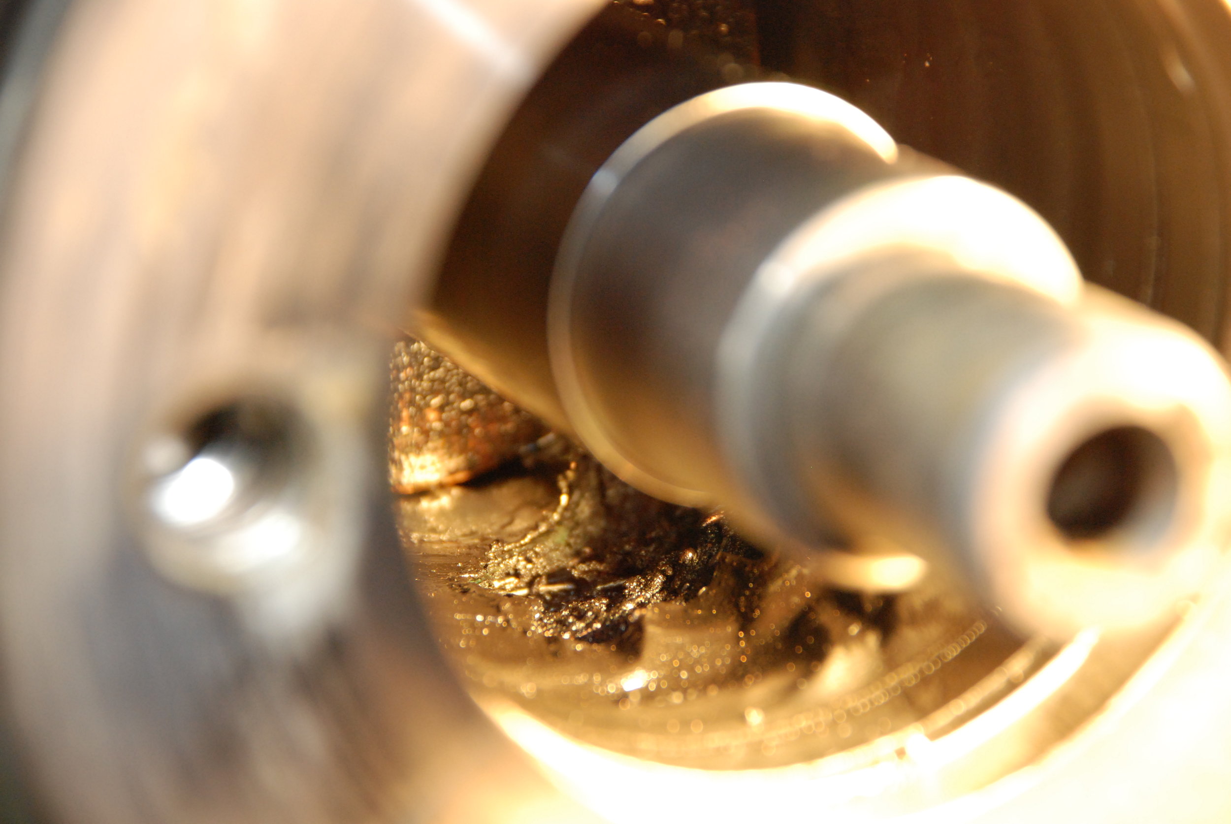 Blown motor stator due to start-up under backspin conditions