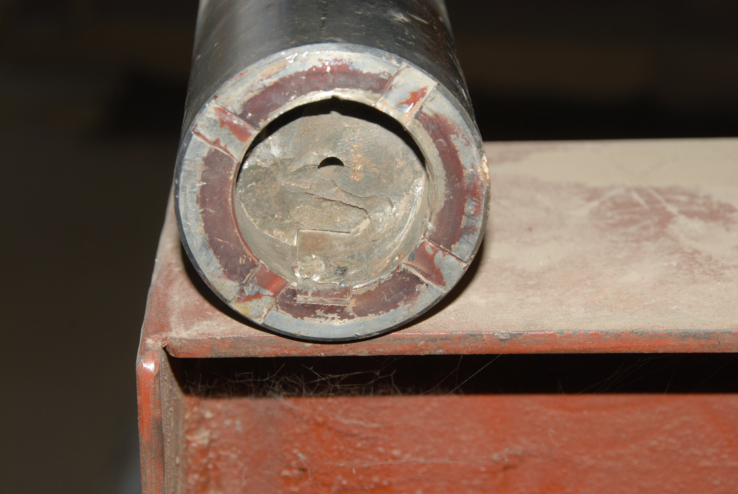 Sheared 300kW pump shaft + shattered thrust bearing: start-up under backspin and/or column vacuum conditions