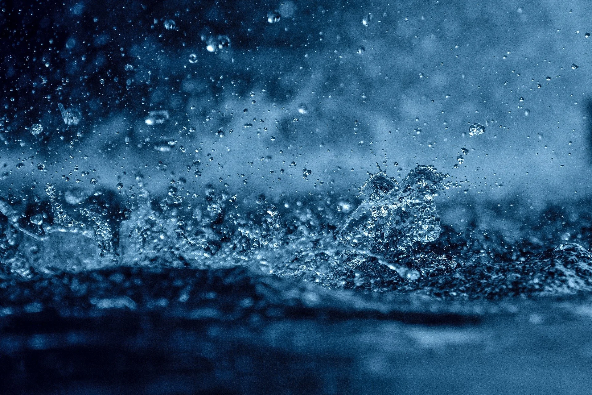drip-4267390_1920.jpg