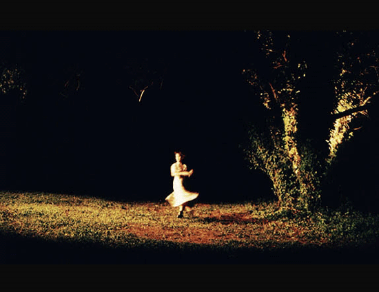 Giovanna Summo in Le Acque , Paliano natural sanctuary, Paliano, Italy, 1998 (ph. Massimo Siragusa)