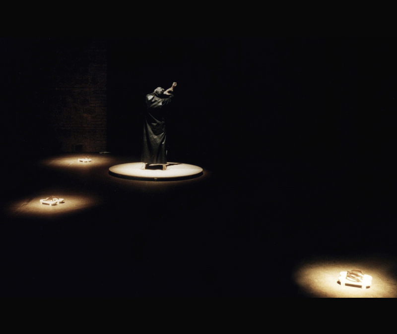 Marcello Sambati in Shō. La Bellezza finale , 1998 (ph. Gatd)