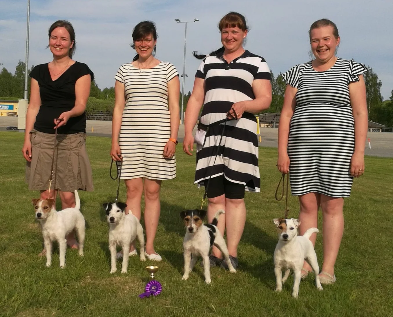 Lauantain Kasvattajaryhmä: KVA-L KVA-M Tammenkolon Jippu, KVA-L KVA-M FI EE MVA Tammenkolon Eukko, Tammenkolon Qarma is a Bitch ja Tammenkolon Royal Diamond