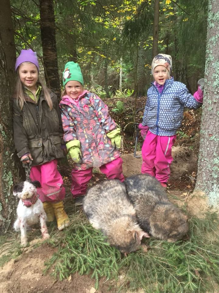 43322890_2317349664961250_4659670947836461056_n (3).jpg