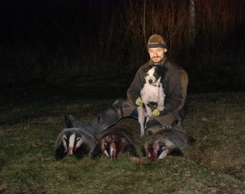 KVA-M Double Barrel´s White Tuxedo Affair "Toby"