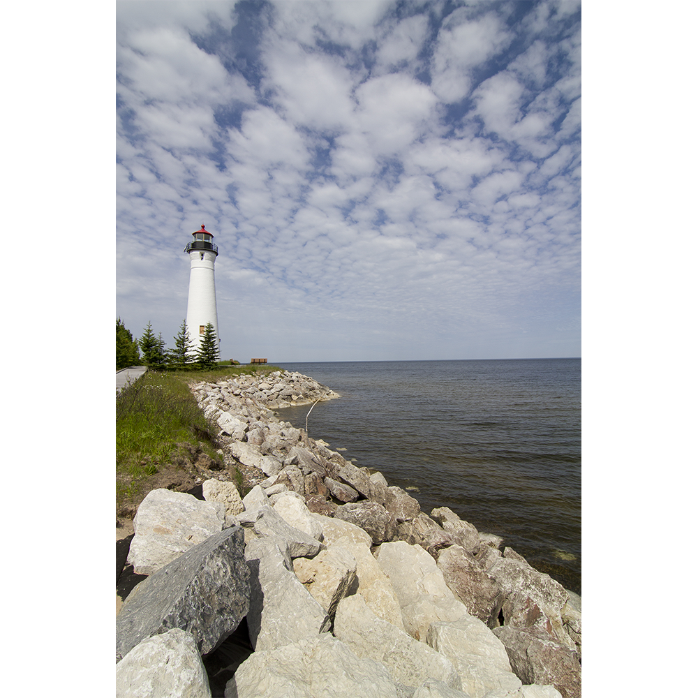 Crisp Point Lighthouse (V)