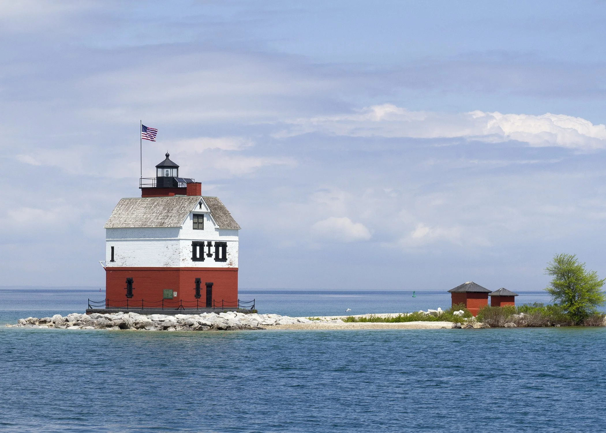 RoundIslandLighthouse_5x7.jpg