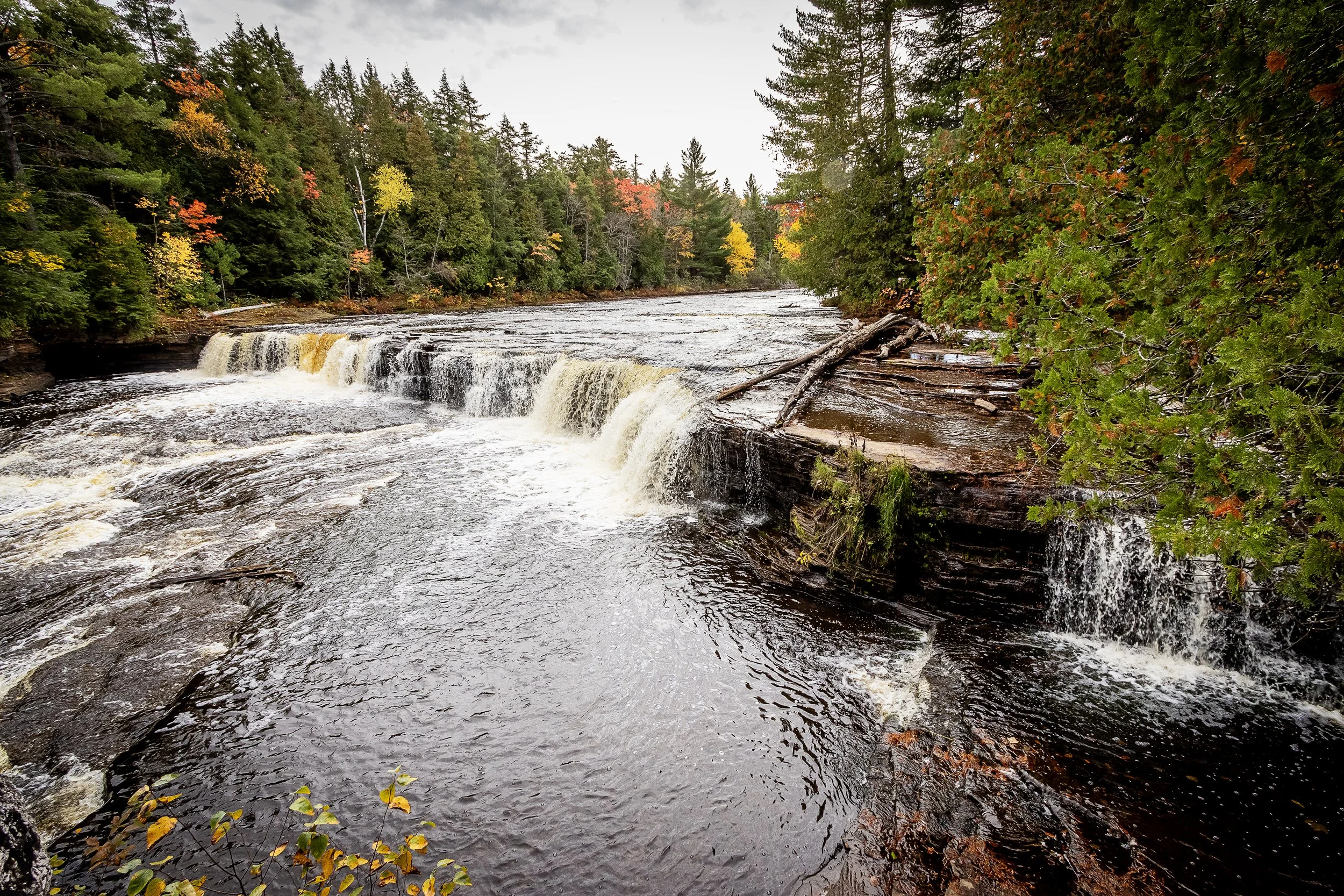 LowertahquamenonFallsH_8x12.jpg