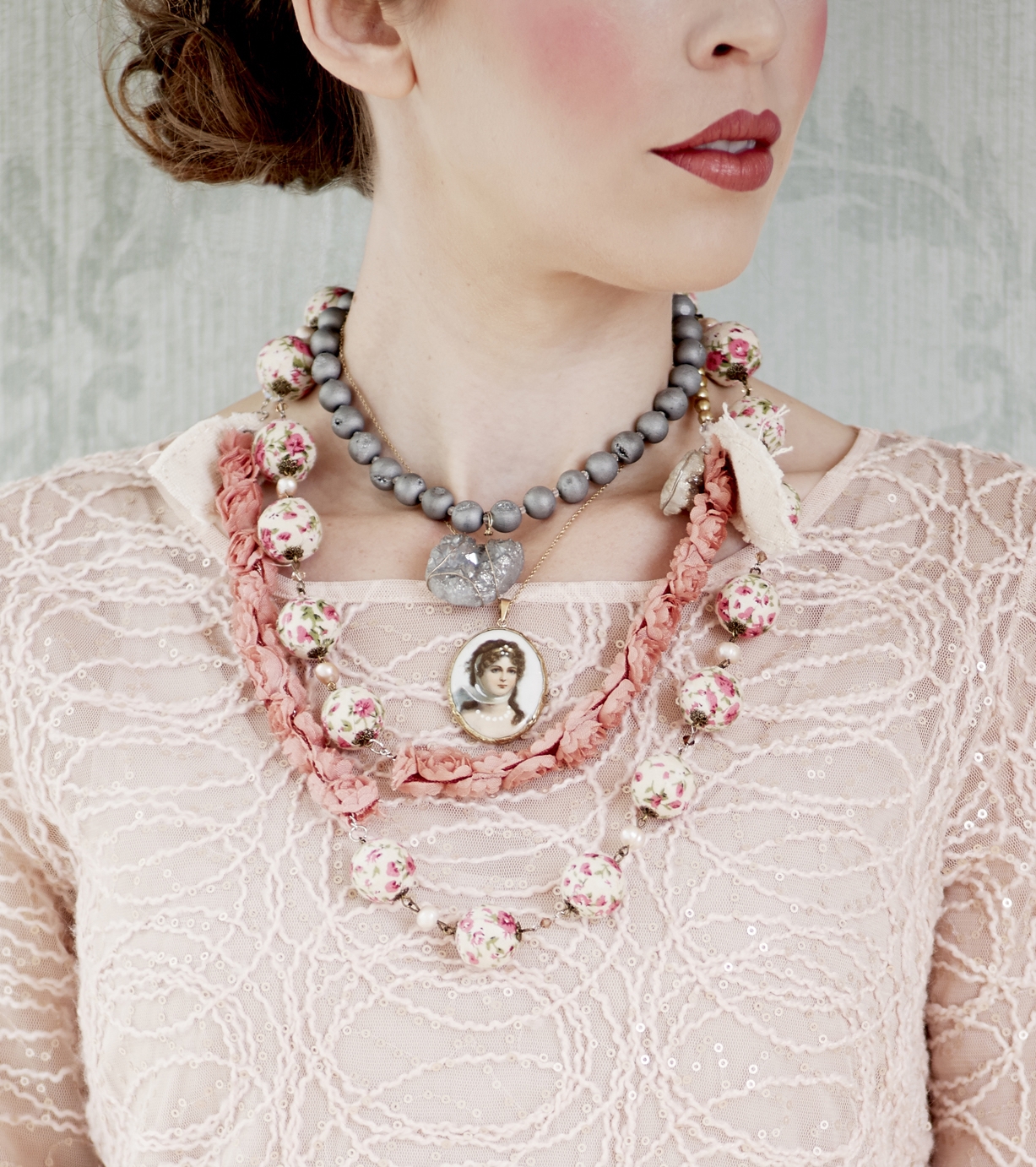 B-Metro-Fall 2013 Accessories8045-Final.jpg