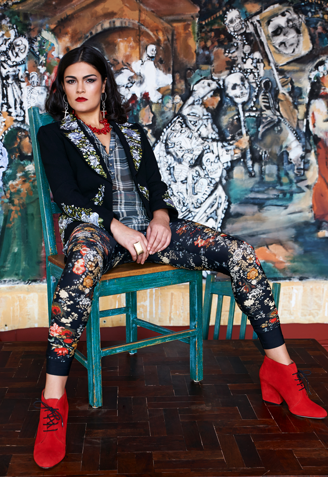 B-MetroFredaFashionShoot-0098.png