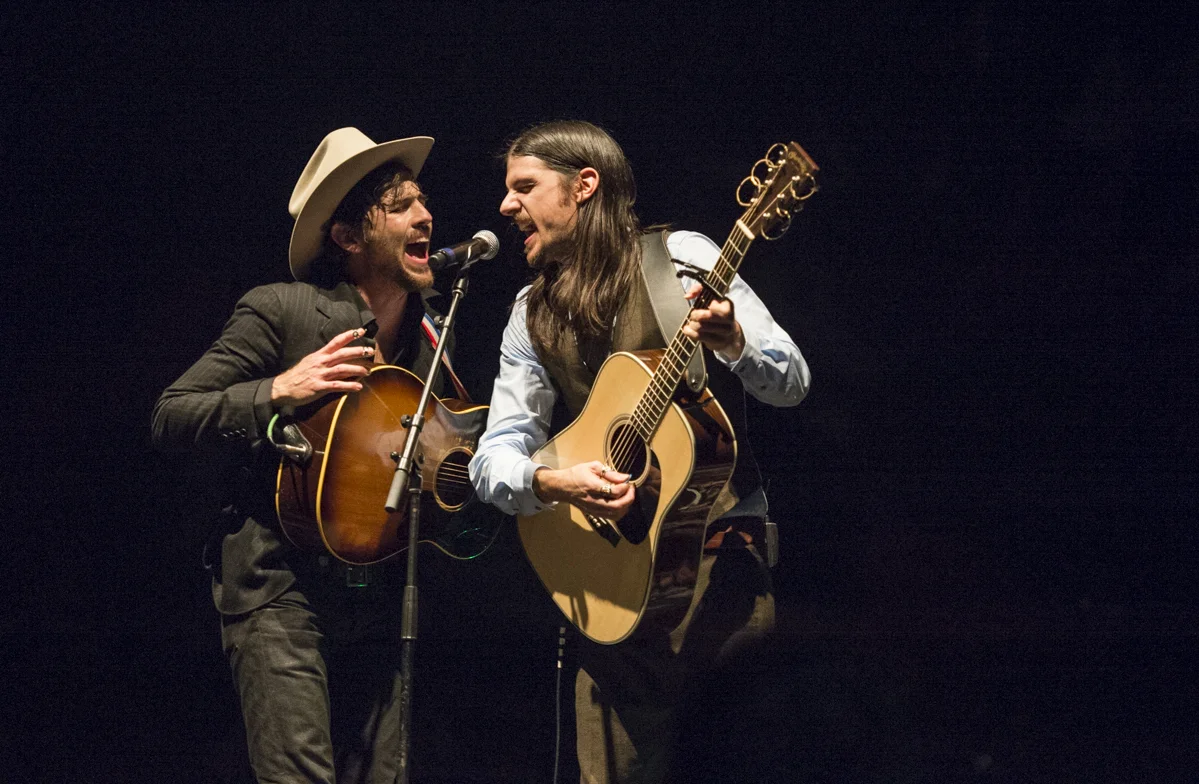 The-Avett-Brothers-551.jpg