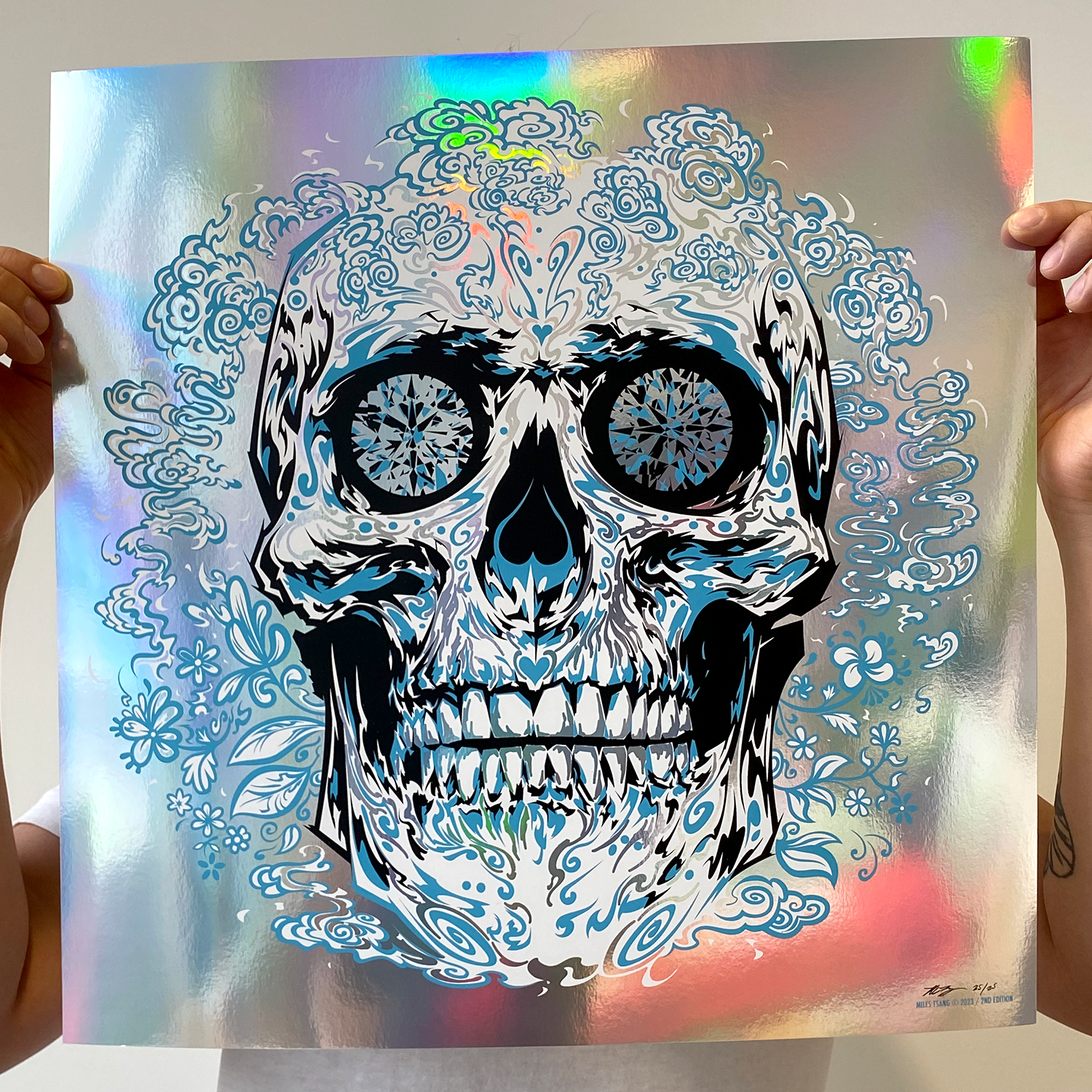 Miles_Tsang-Calaveras-Azure-Rainbow_Foil.png