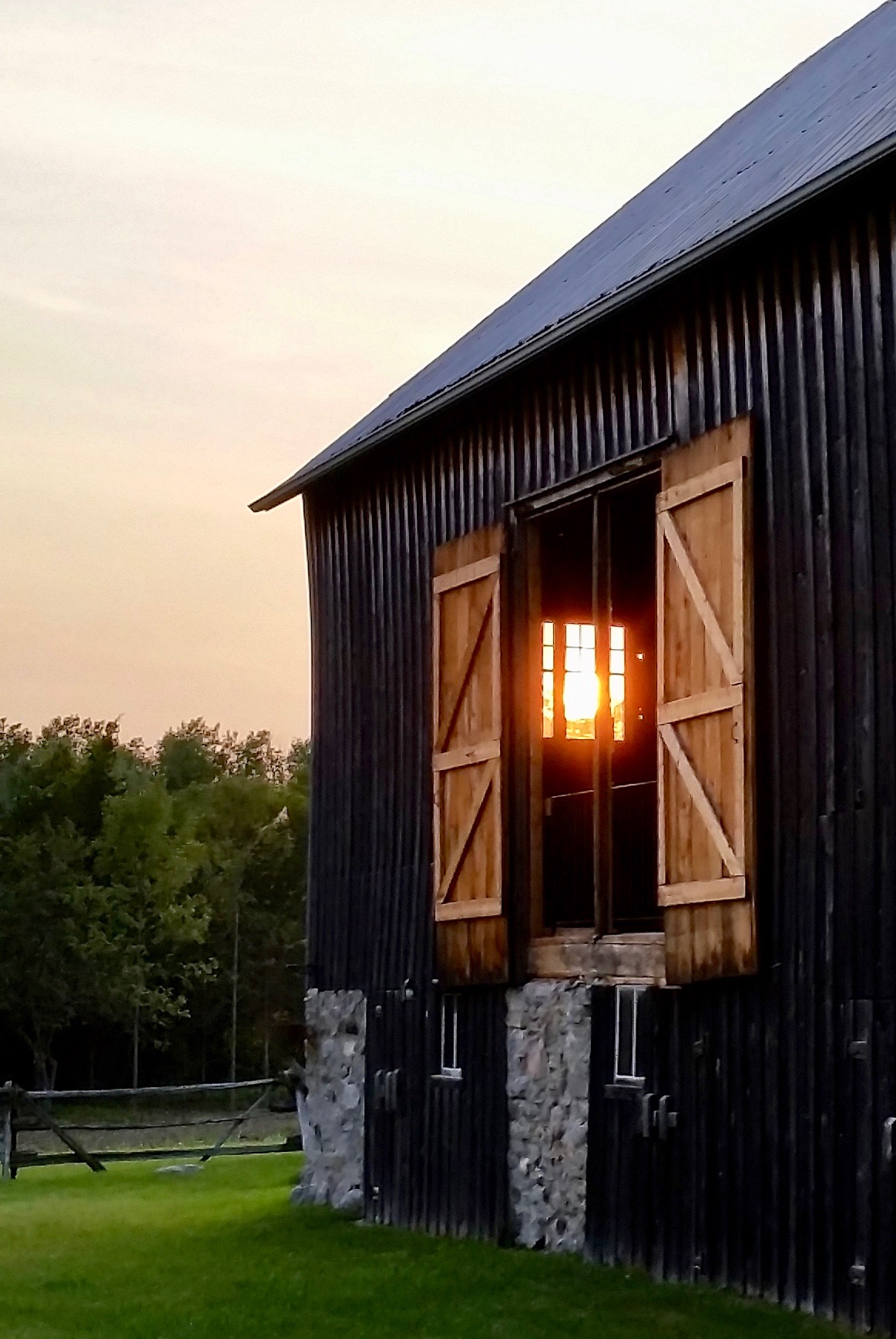 barn sun.jpg