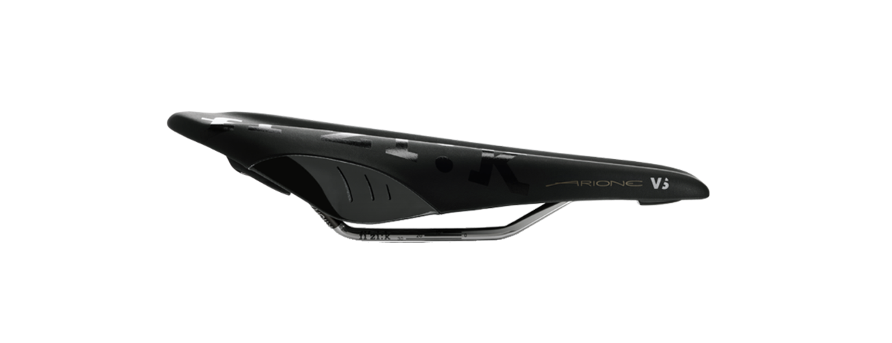 Fi'zik Arione Versus