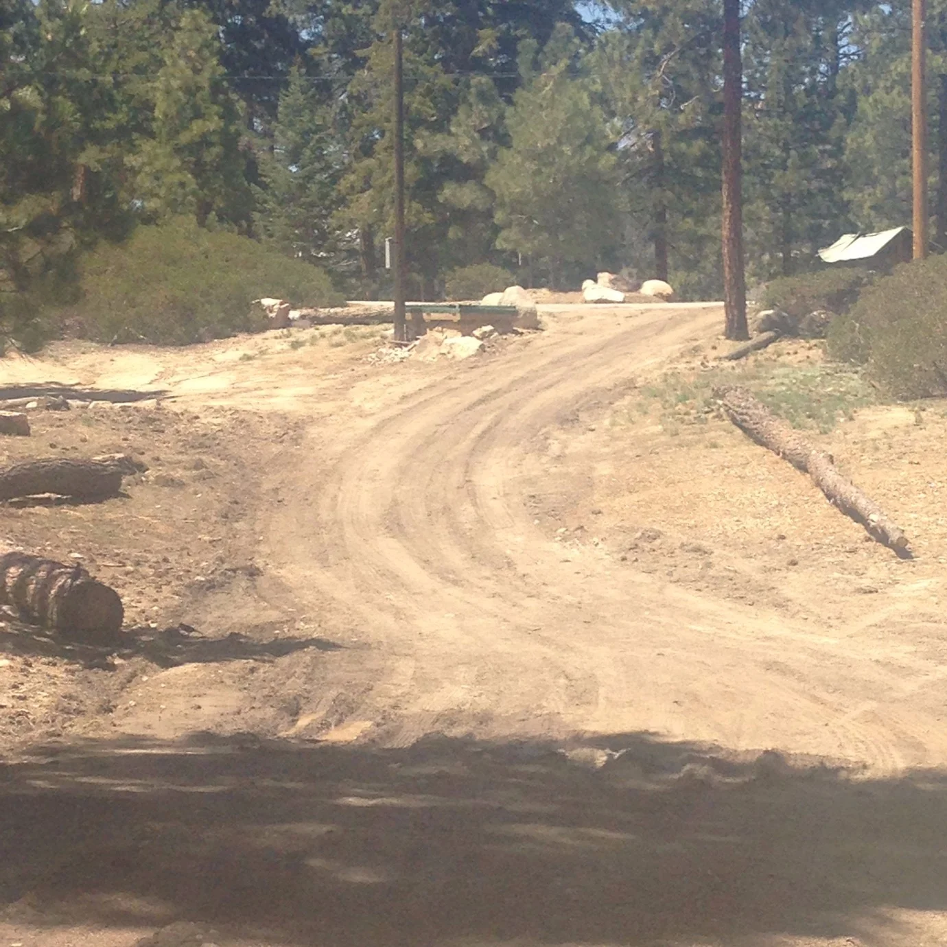 Looking west toward Keystone Road Turnaround (Source: Ken Masters)