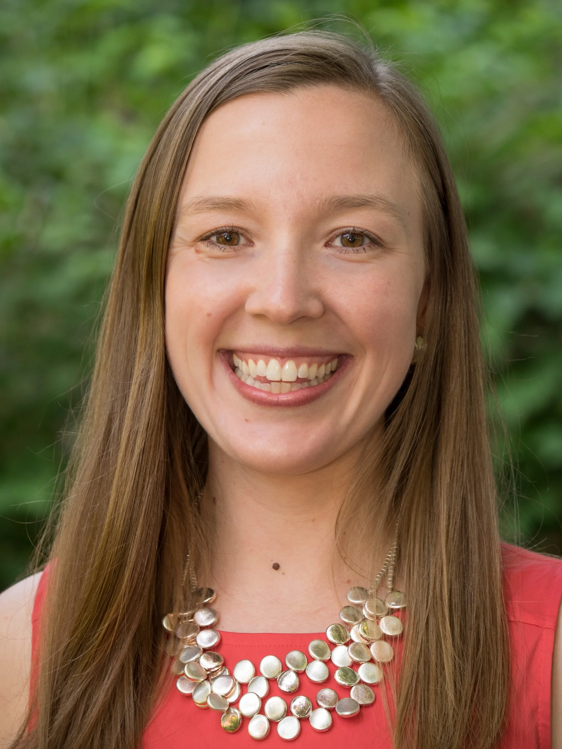 Annie Allclair, Psy.D. Psychological Assistant Dr. Allclair is a psychological assistant working towards licensure. She utilizes a strength-based, collaborative approach to creatively implement evidence-based practices to best meet the individual needs of children, adolescents, and families. Menlo Park
