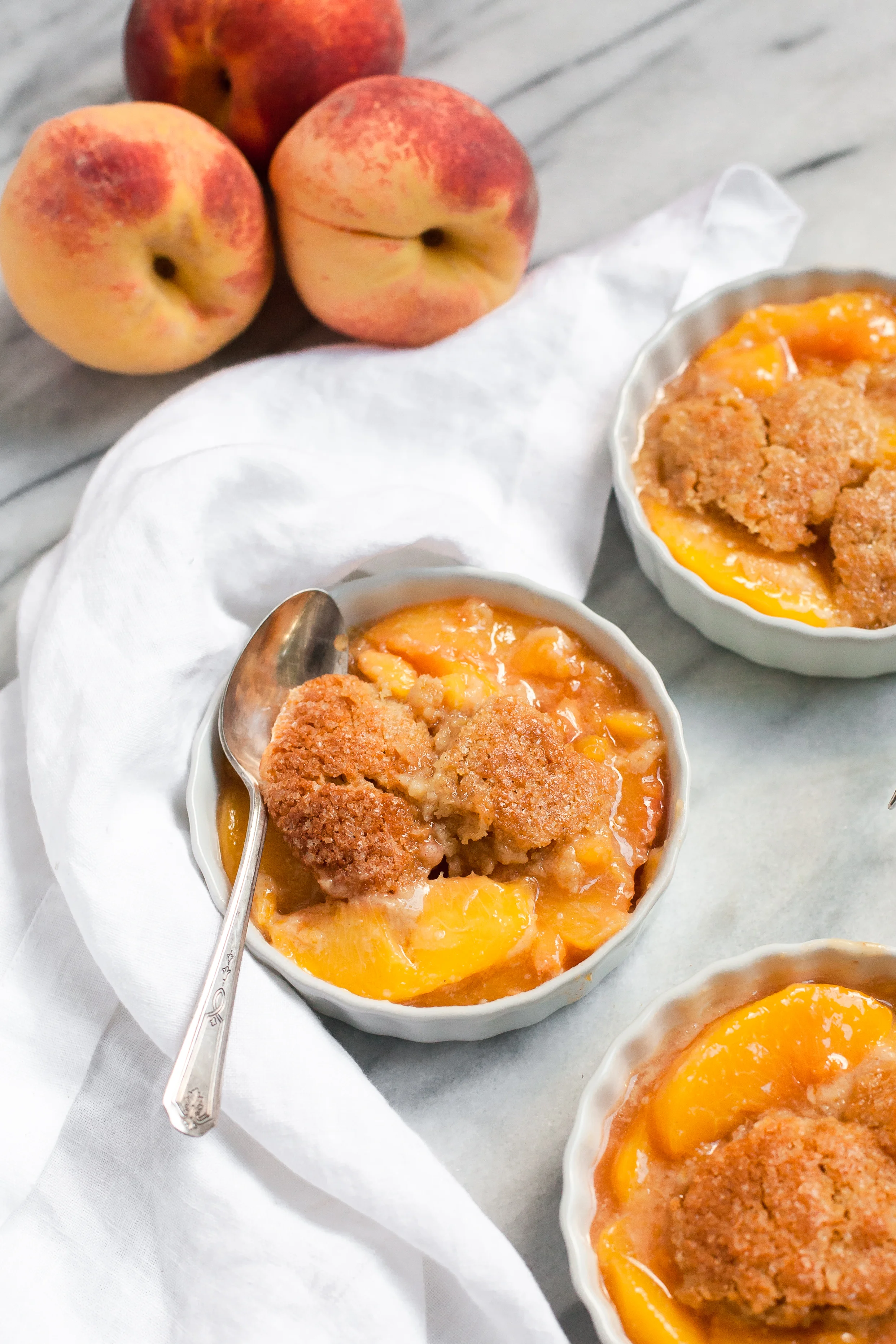 peach cobbler-5.jpg