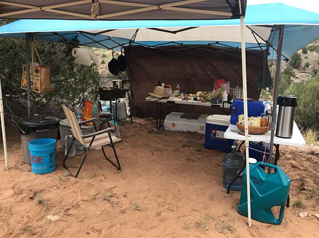 Camp kitchen! 
#campsetup #campingkitchen #wildfood #leavenotrace #dirtfloor #noelectricity #norunningwater