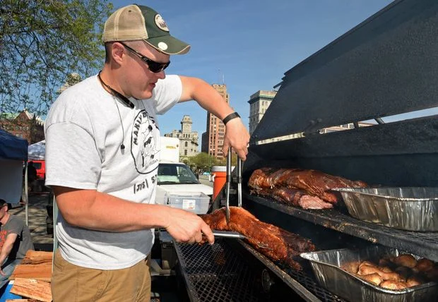 2016-05-20-dl-smoke1jpg-3c9559a5436b1d1f.jpg