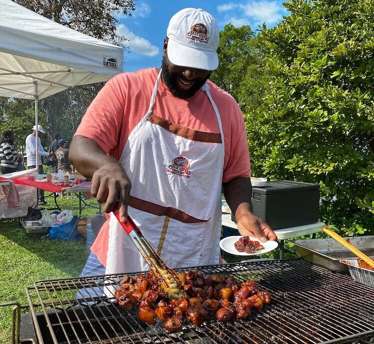 jase bbq pig island 2020 750.jpeg