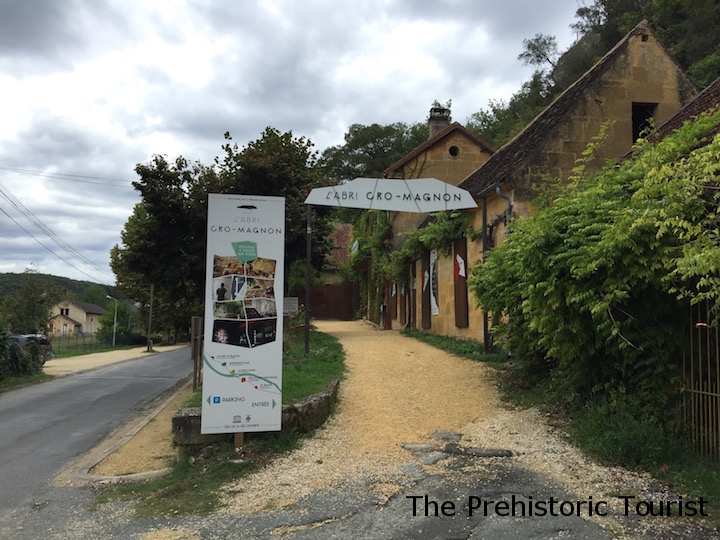 The entrance to the Abri Cro-Magnon. The parking area is on the left.