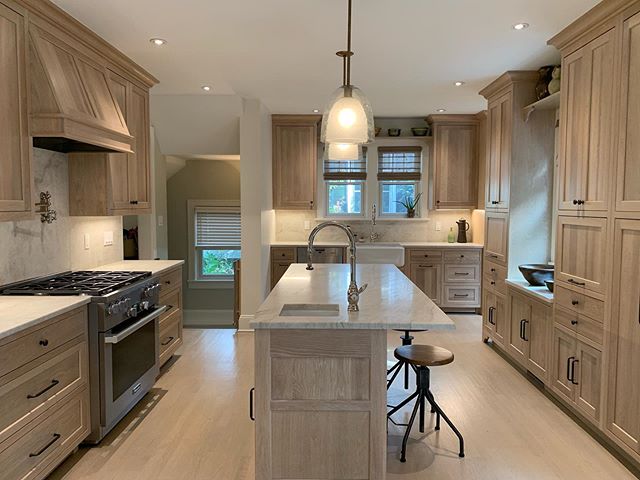 This was one of my absolute favorite home transformations! Small house with so much potential! I will posting a series of before and after shots 🗝 #kitchen #renovation #historical #district #irvington #newyork #rivertowns #reno #construction #beforeandafter #customkitchen #limedoak #millwork #wood #cabinets #cabinetry #stone #quartz #countertops #luxury #home #interiors #interiordesign #westchesher #home #design #designer