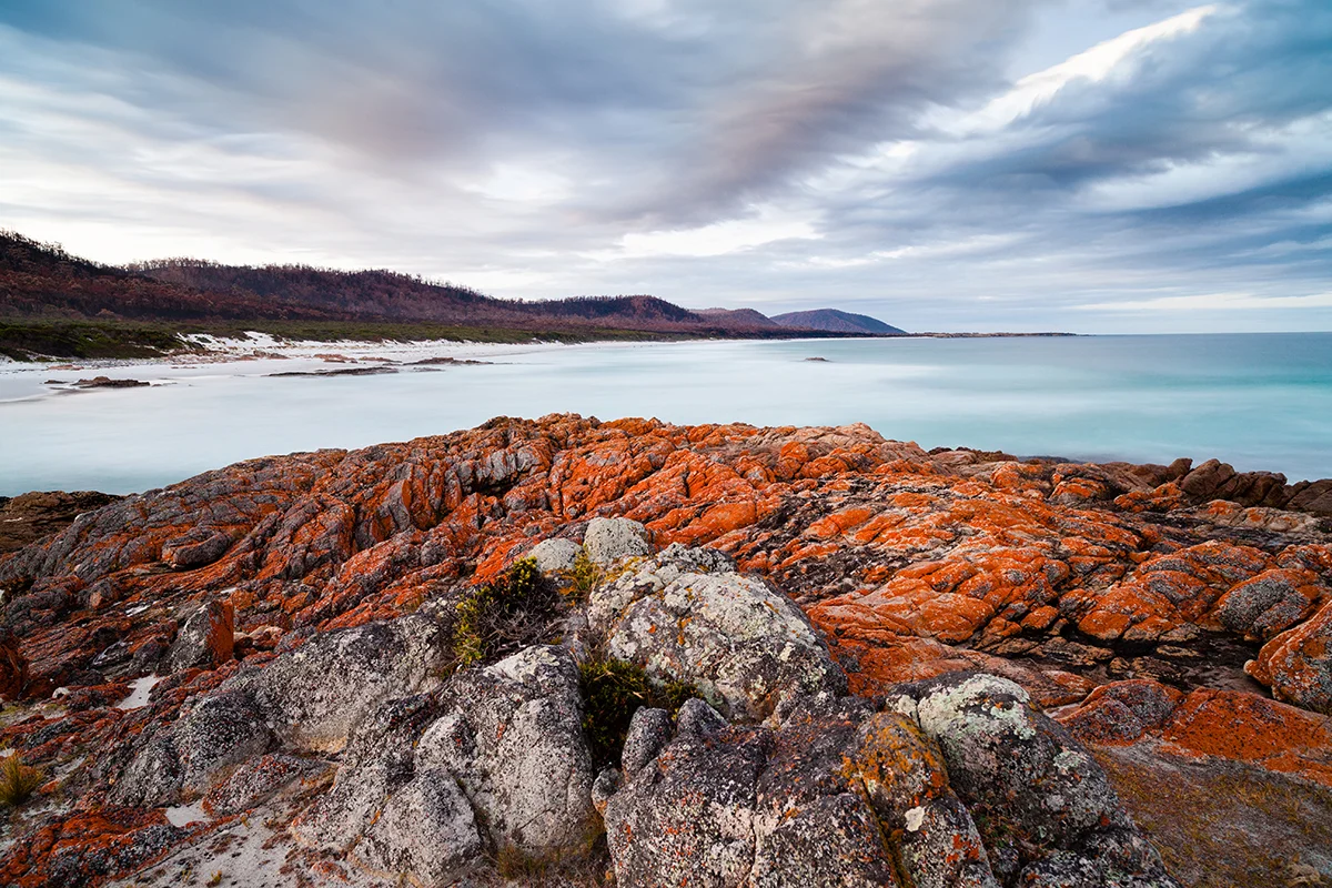 Red rocks at Freycinet, January 2013-1.jpg