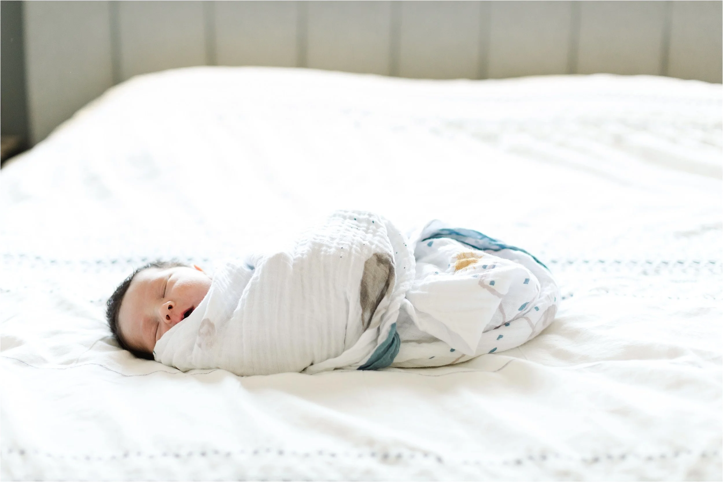 Los Angeles Lifestyle Newborn Session_0010.jpg