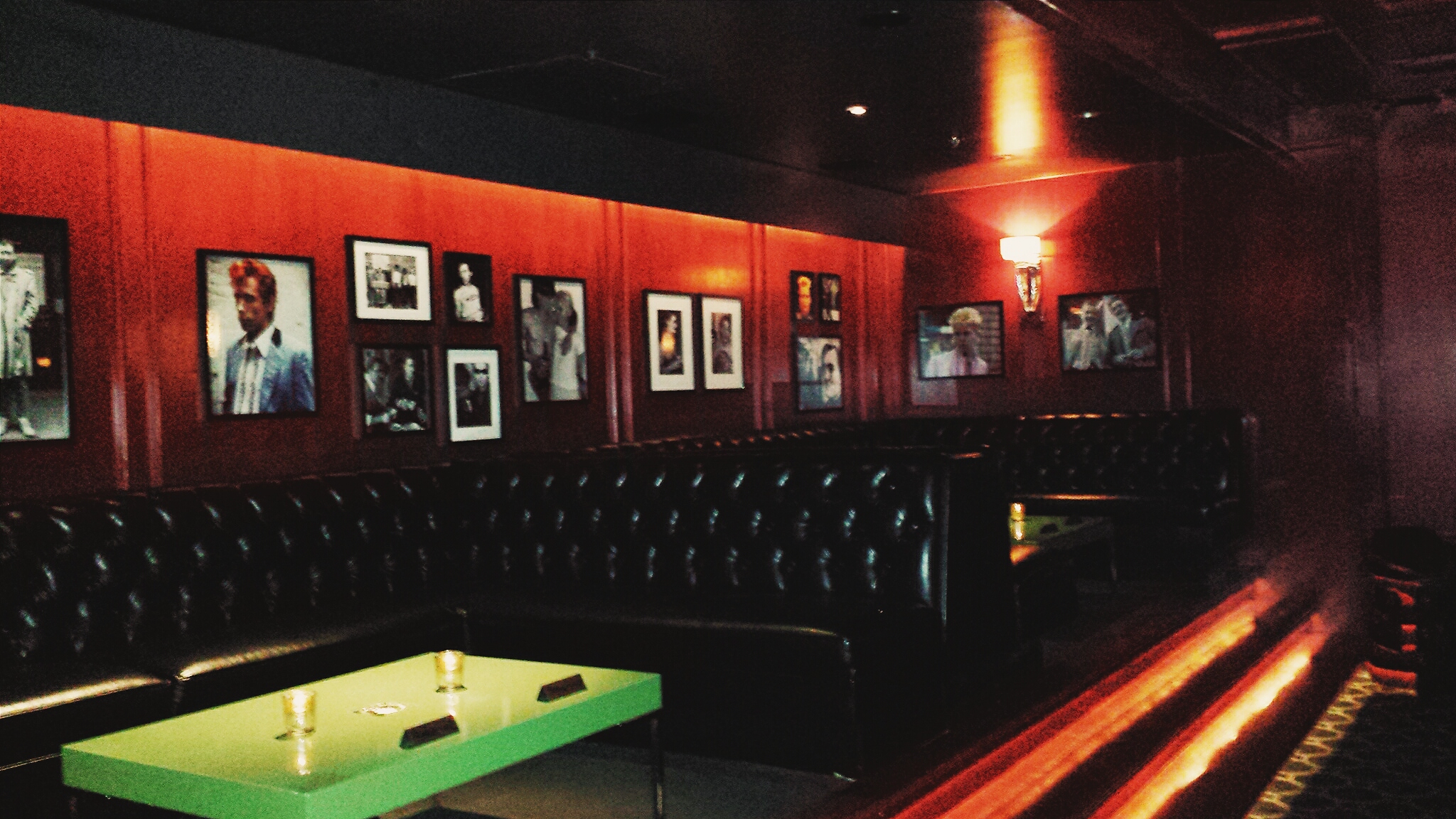 Continental Club Lounge 2.jpg