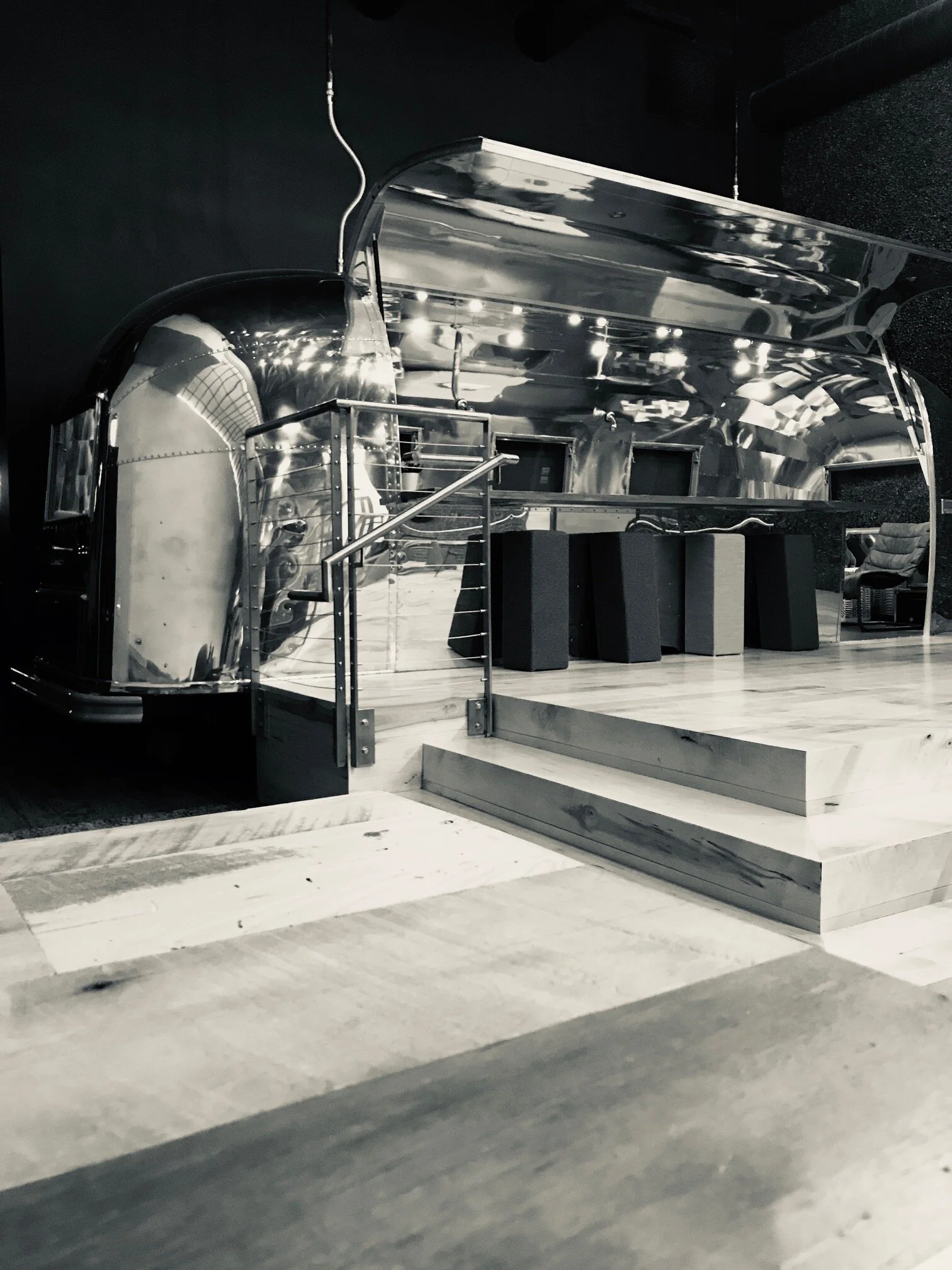 Custom dexter airstream 12.jpg