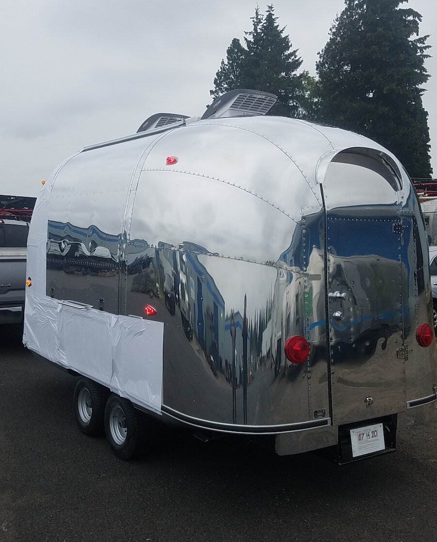 Gotts custom airstream 11.jpg