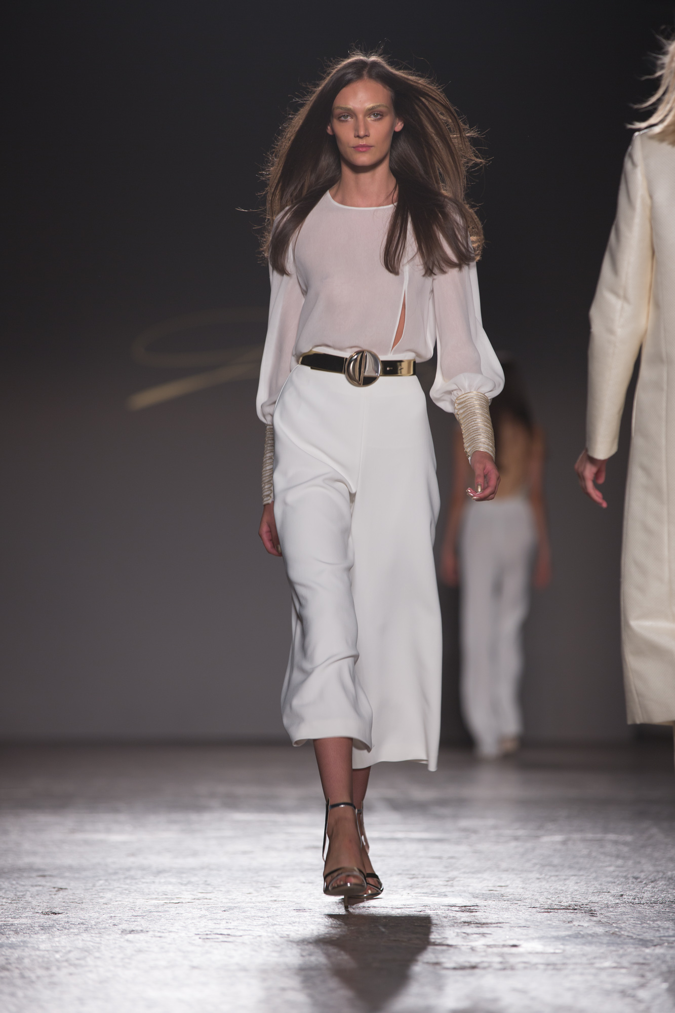 Genny SS16 Catwalk