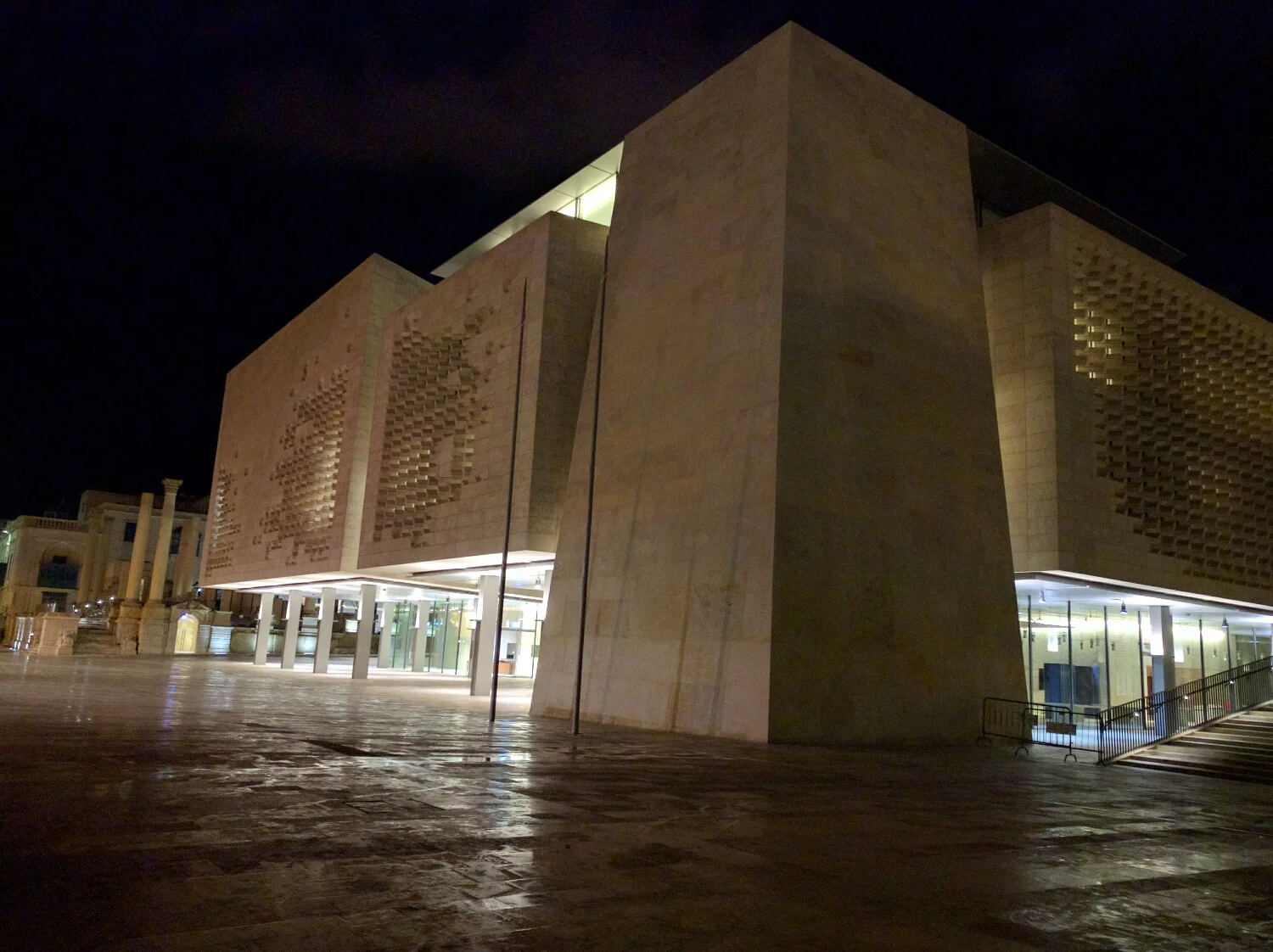 Renzo's Parliament