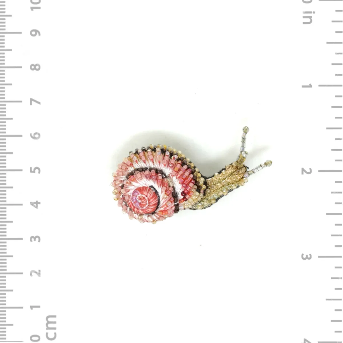 Blinking_Snail_Brooch_Pin_TL-B-910_1296x.webp