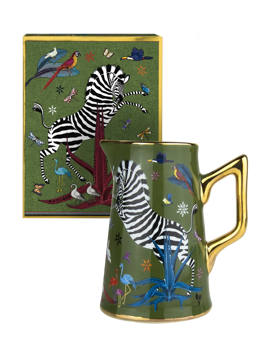 green_small_jug_front_2731_web.webp