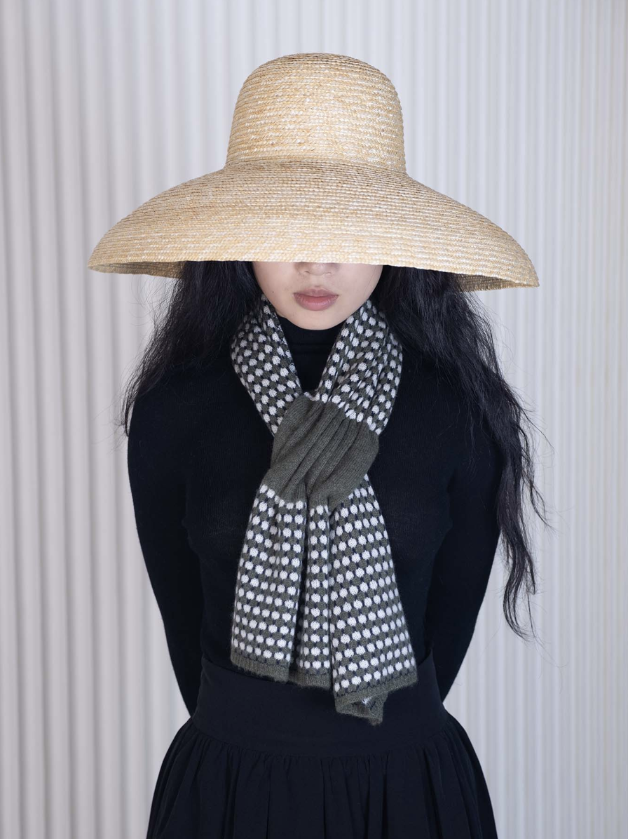 KEYHOLE CASHMERE SCARF RED