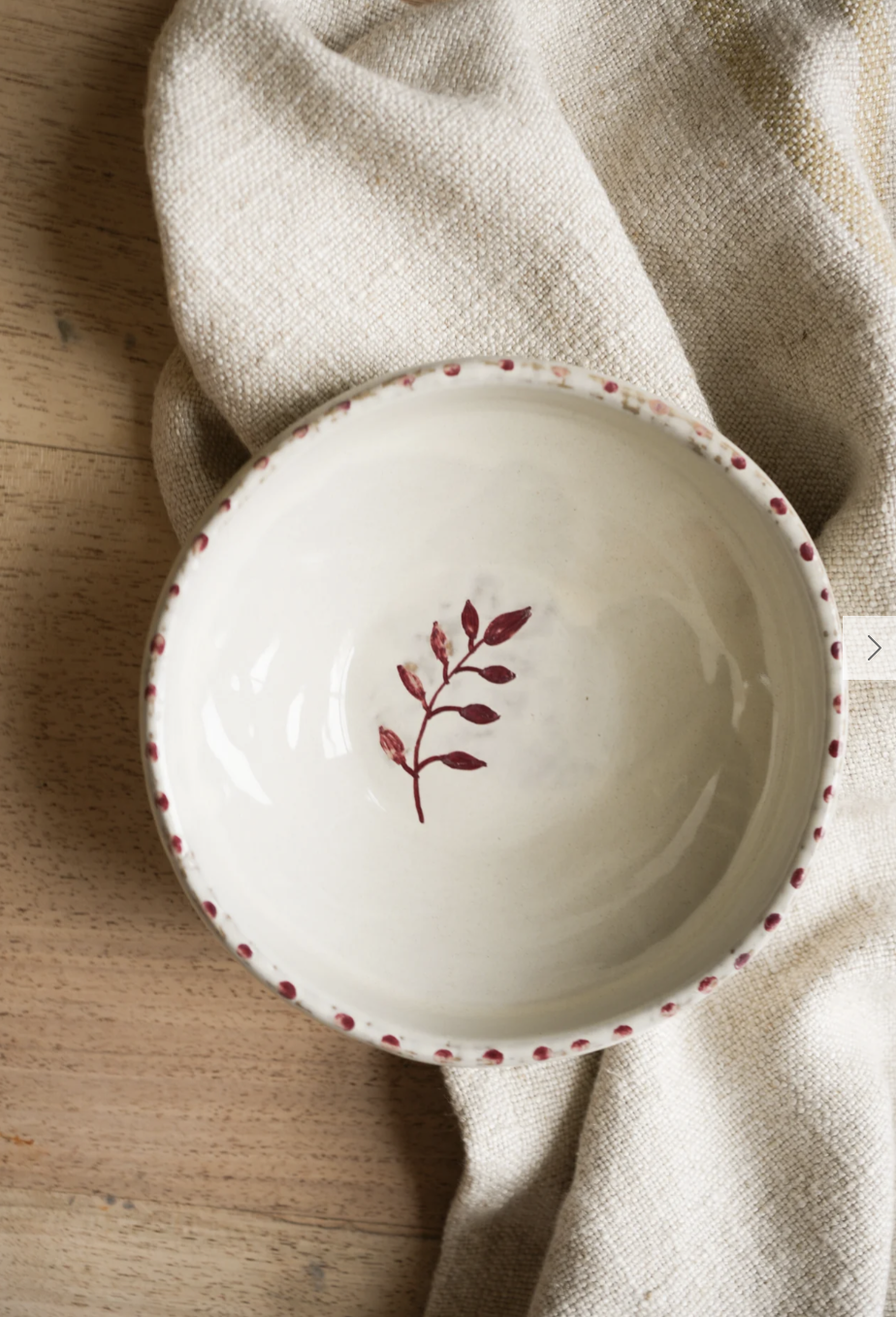 HAND PAINTED BOTANIC SNACK BOWL TAUPE
