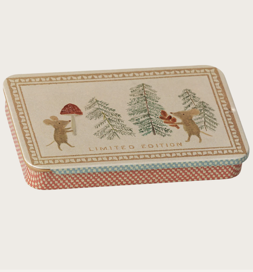 Metal box with sliding lid
