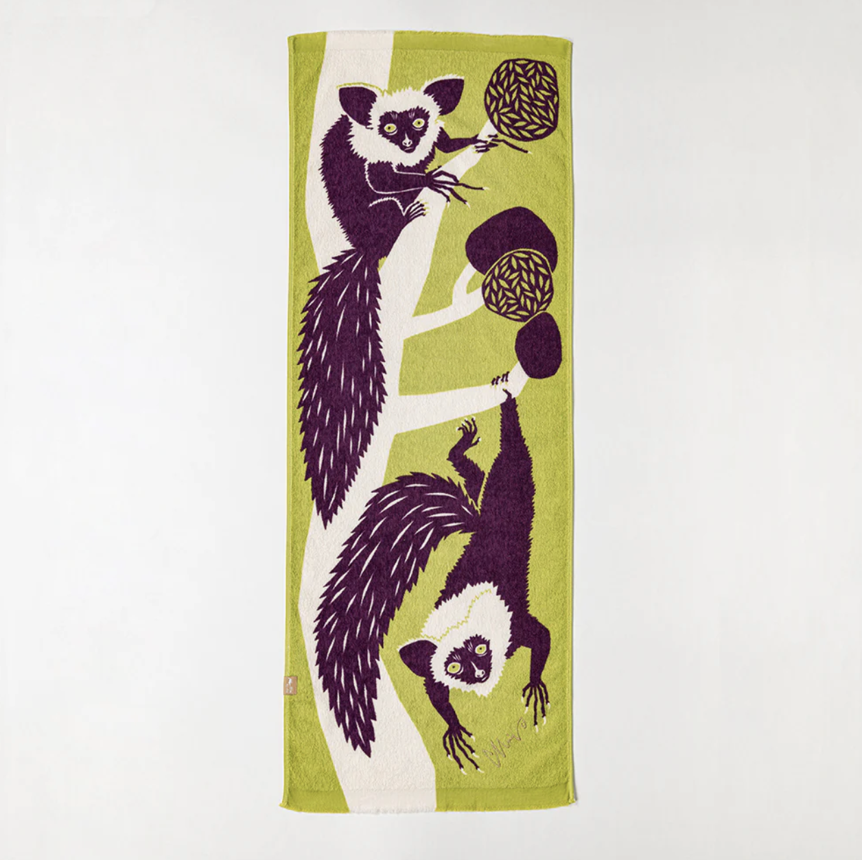TOWEL AYE AYE SISTERS