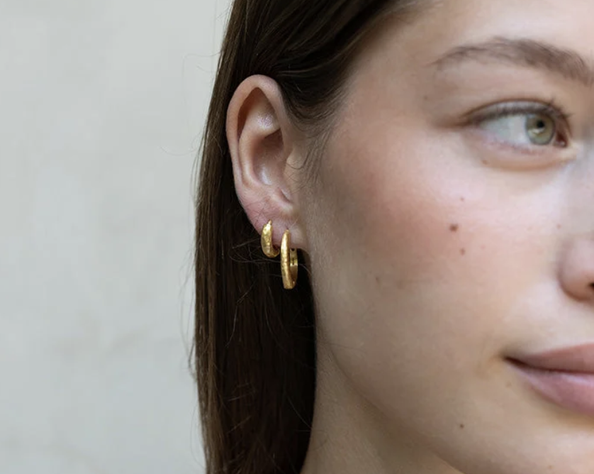 TANIA 18K RECYCLED FINE GOLD PLATED SMALL EARRINGS
