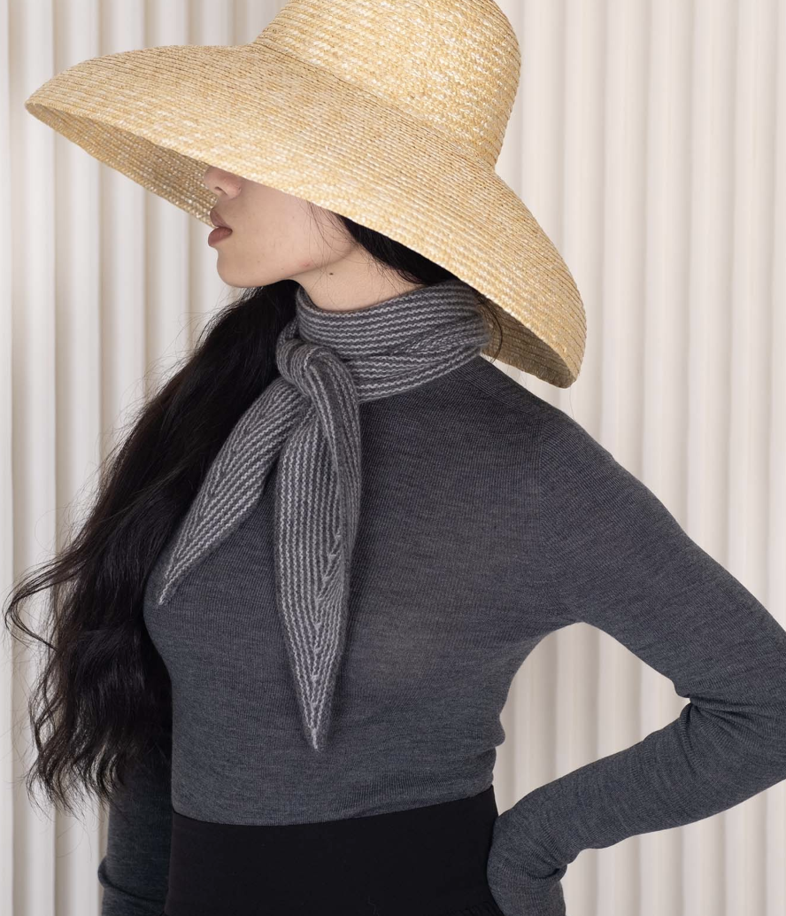 SAILOR CASHMERE RIB NECK SCARF GREY