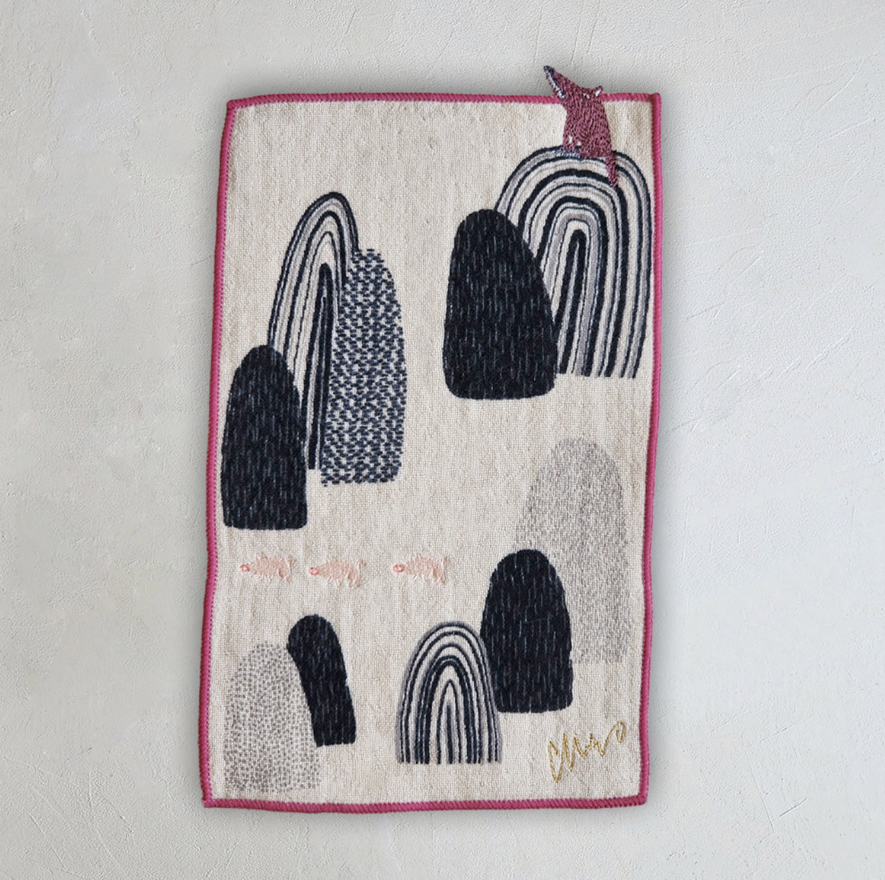 POCKET HANDKERCHIEF THREE PIGS