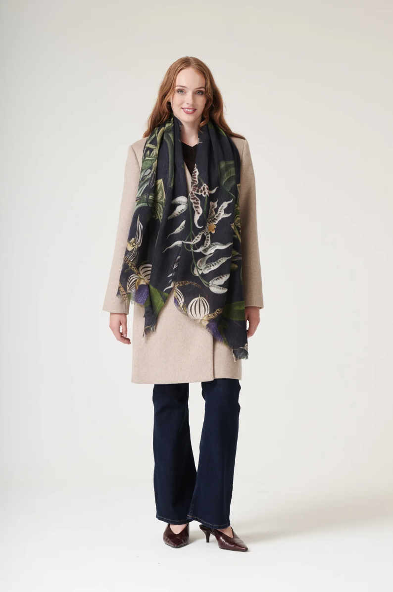 ORCHID BLACK SCARF