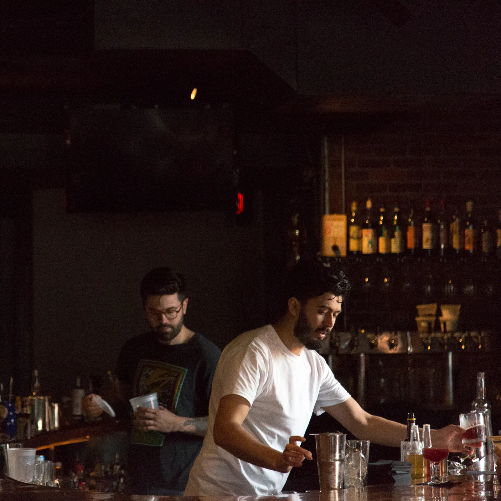 serving drinks.jpg