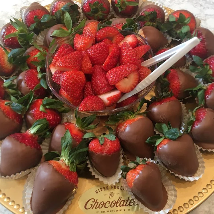 Chocolate-covered strawberries