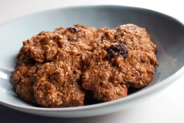 Dulce de Leche Oatmeal Cookies