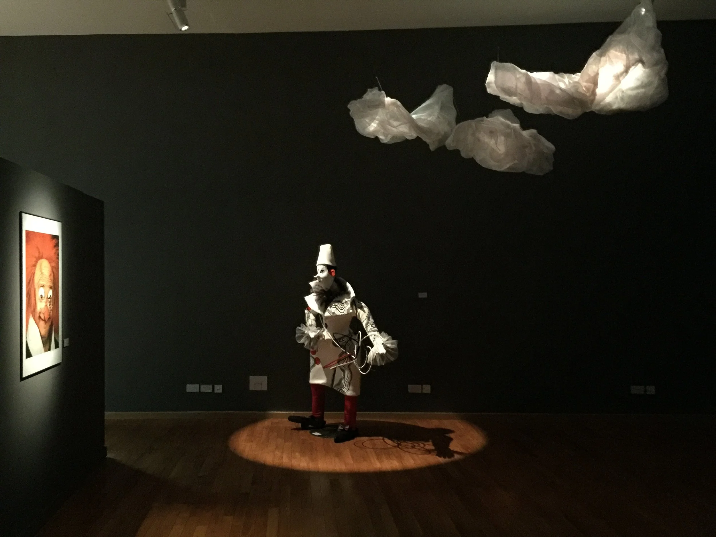 FELLINI CIRCUS of LIGHT